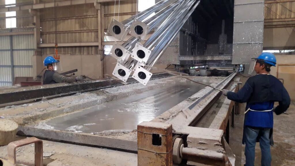Proses Hot-Dip Galvanizing (HDG)